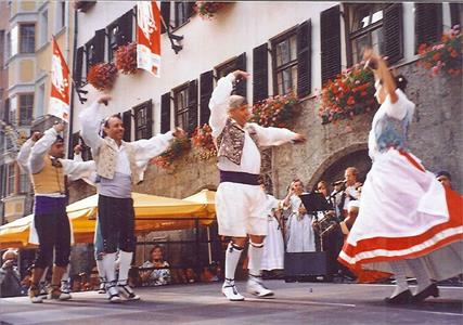 DANSA POPULAR VALENCIANA