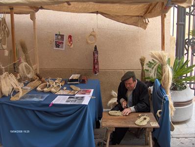 JOCS TÍPICS VALENCIANS I TALLERS TRADICIONALS