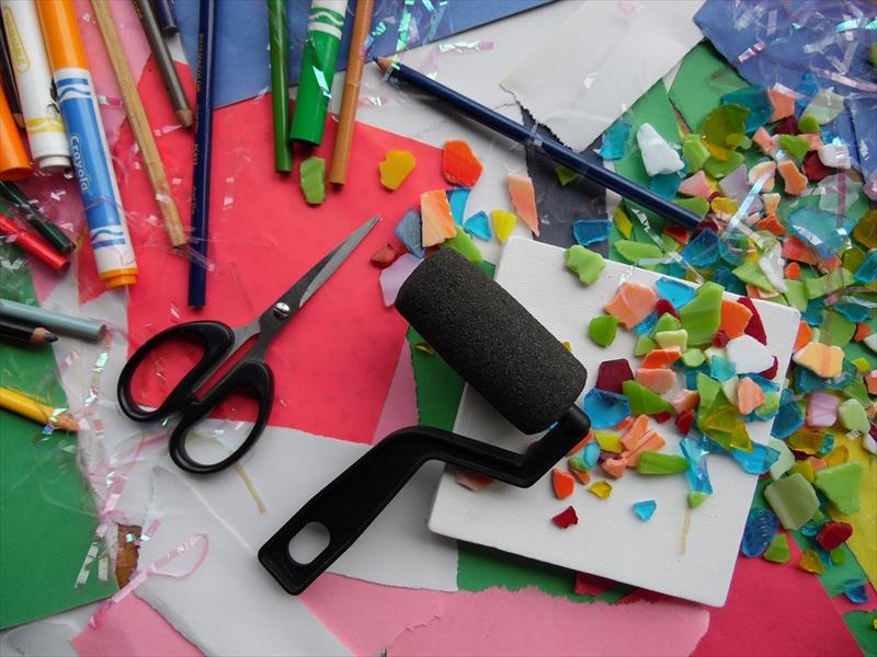 FASHION ART: TALLER DE MODA ECOLÒGICA I CREATIVA