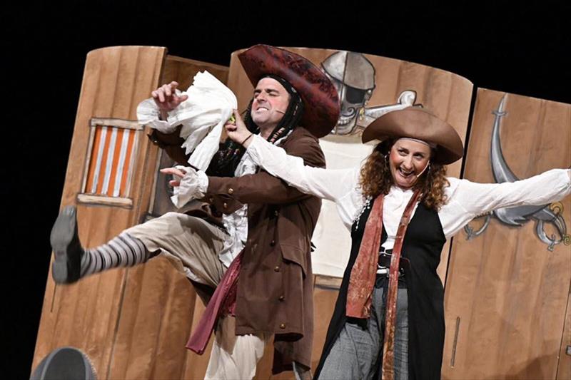 PIRATES A L'ABORDATGE