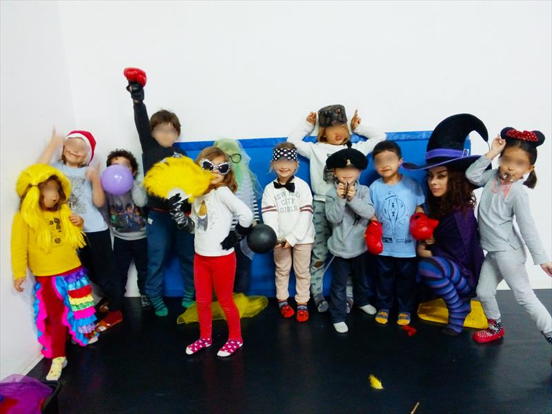 ARTIJOCS - JUEGOS TEATRALES