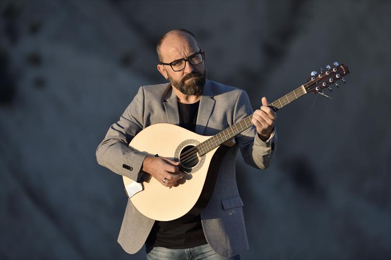 JUAN JOSÉ ROBLES- IN-QUIETUD