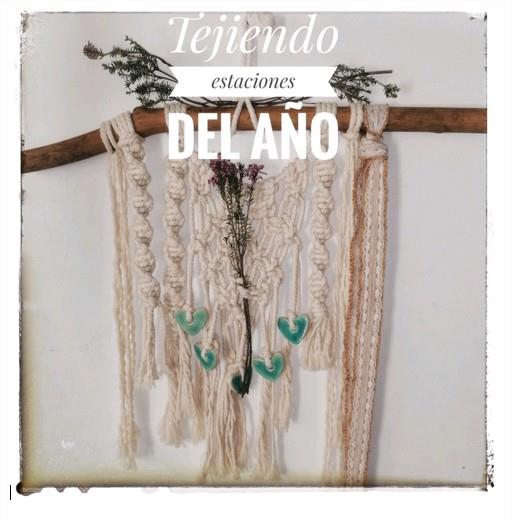 TAPÍS PENJANT DE MACRAME+CERÂMICA AMB TECNIQUES MIXTES