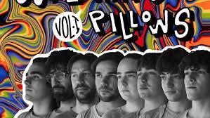 SCREAMING PILLOWS