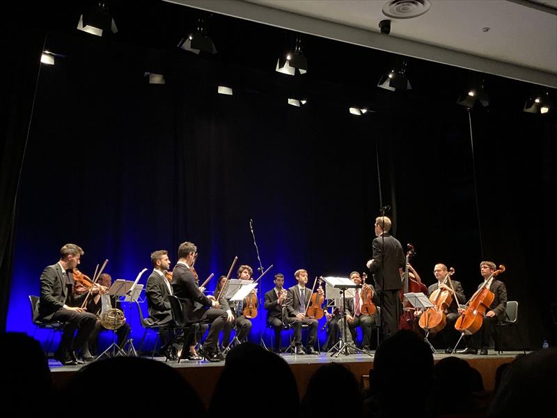 GRANS GENIS DE LA MÚSICA CLÀSSICA