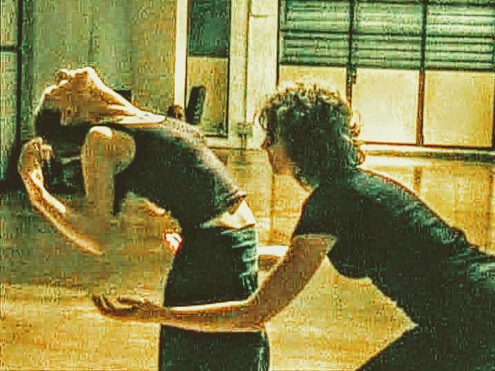 CONTACT DANCE