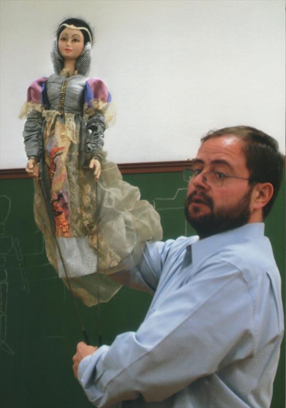 MANIPULANDO TÍTERES