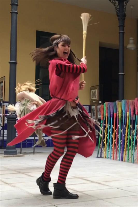 AURÍCULA VOL SILENCI