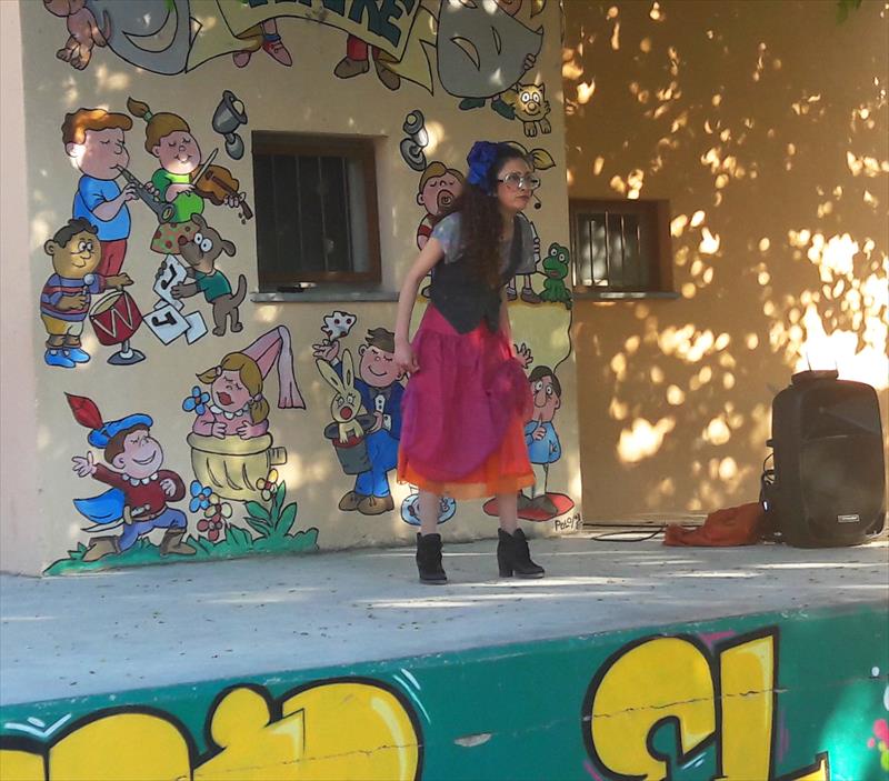 EL MUNDO MÁGICO DE GLORIA FUERTES