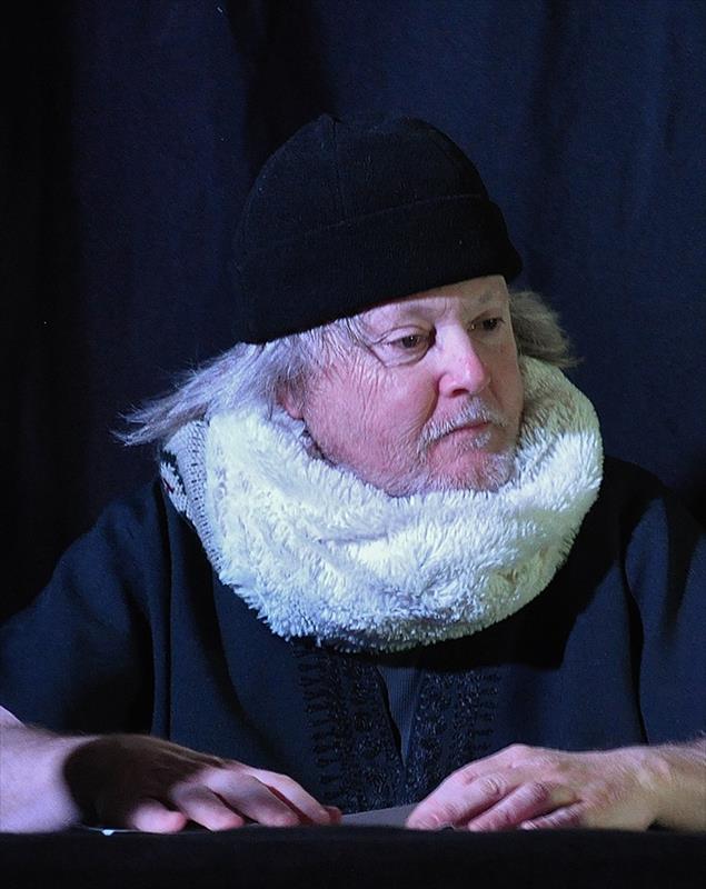 DE LA NARRATIVA AL TEATRE