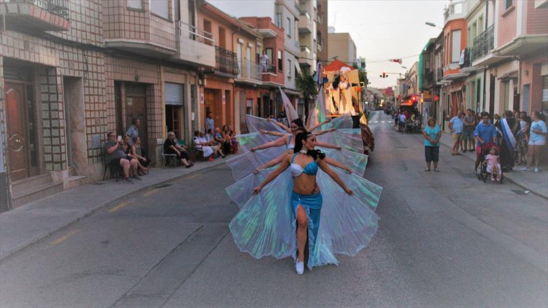 BALLET MOROS Y CRISTIANOS