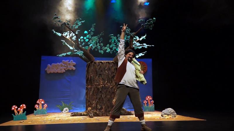 EL ÁRBOL DE LA FANTASÍA