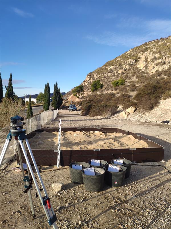 ARQUEÓLOGOS POR UN DÍA