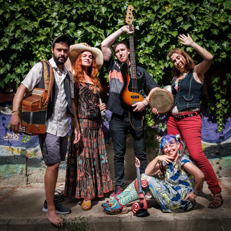 MÚSICA KLEZMER PER A BALLAR I CANTAR