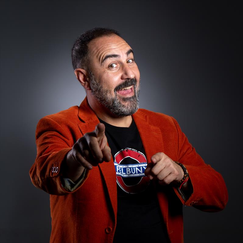 ÓSCAR TRAMOYERES