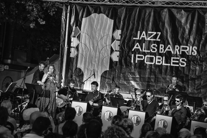 KI BIG BAND