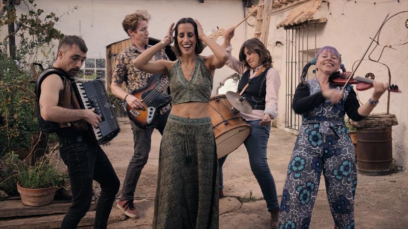 MÚSICA KLEZMER PER A BALLAR I CANTAR